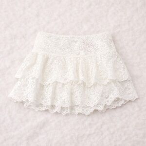 Ruffle Lace Low Rise Mini Skirt